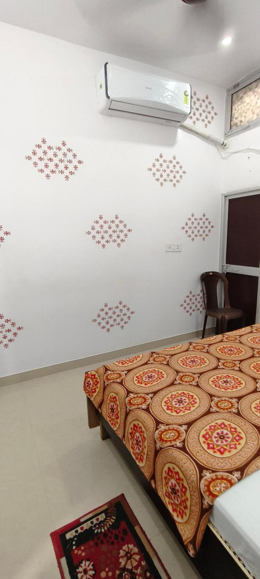 Maa Kaushalya Guest House In Ayodhya エクステリア 写真